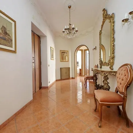 Apartment Etruria